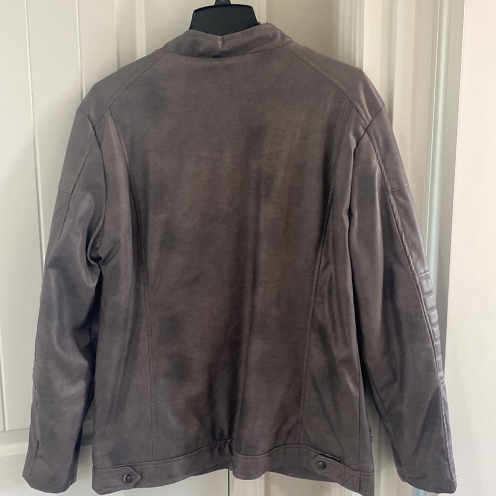 Grey Yoki medium jacket - Picture 5 of 6
